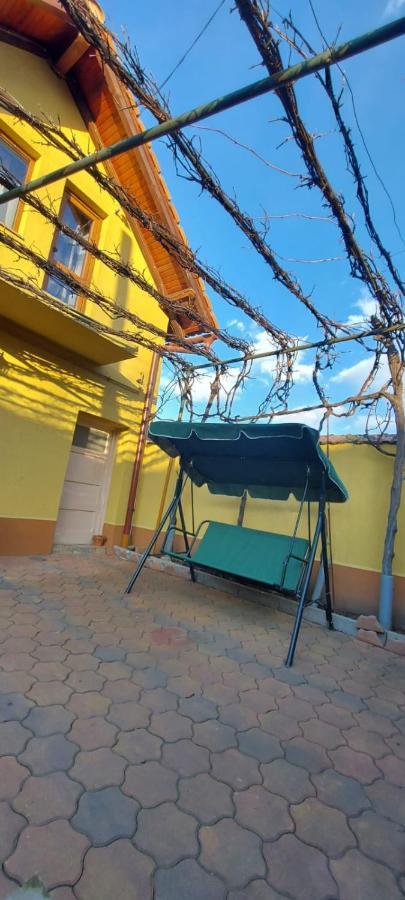 Ferienwohnung La Miruna Hermannstadt Exterior foto